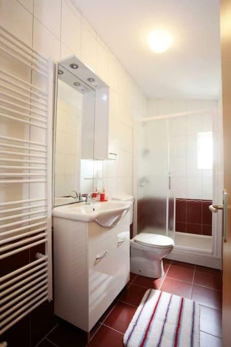Apartmani Lili Сукошан Экстерьер фото