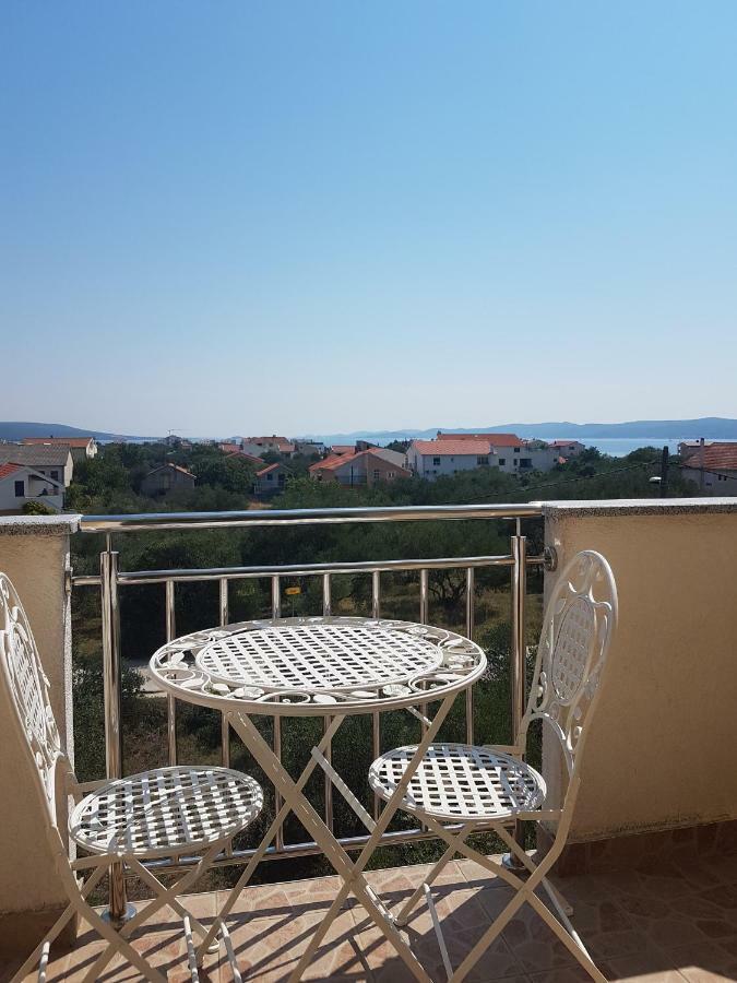 Apartmani Lili Сукошан Экстерьер фото