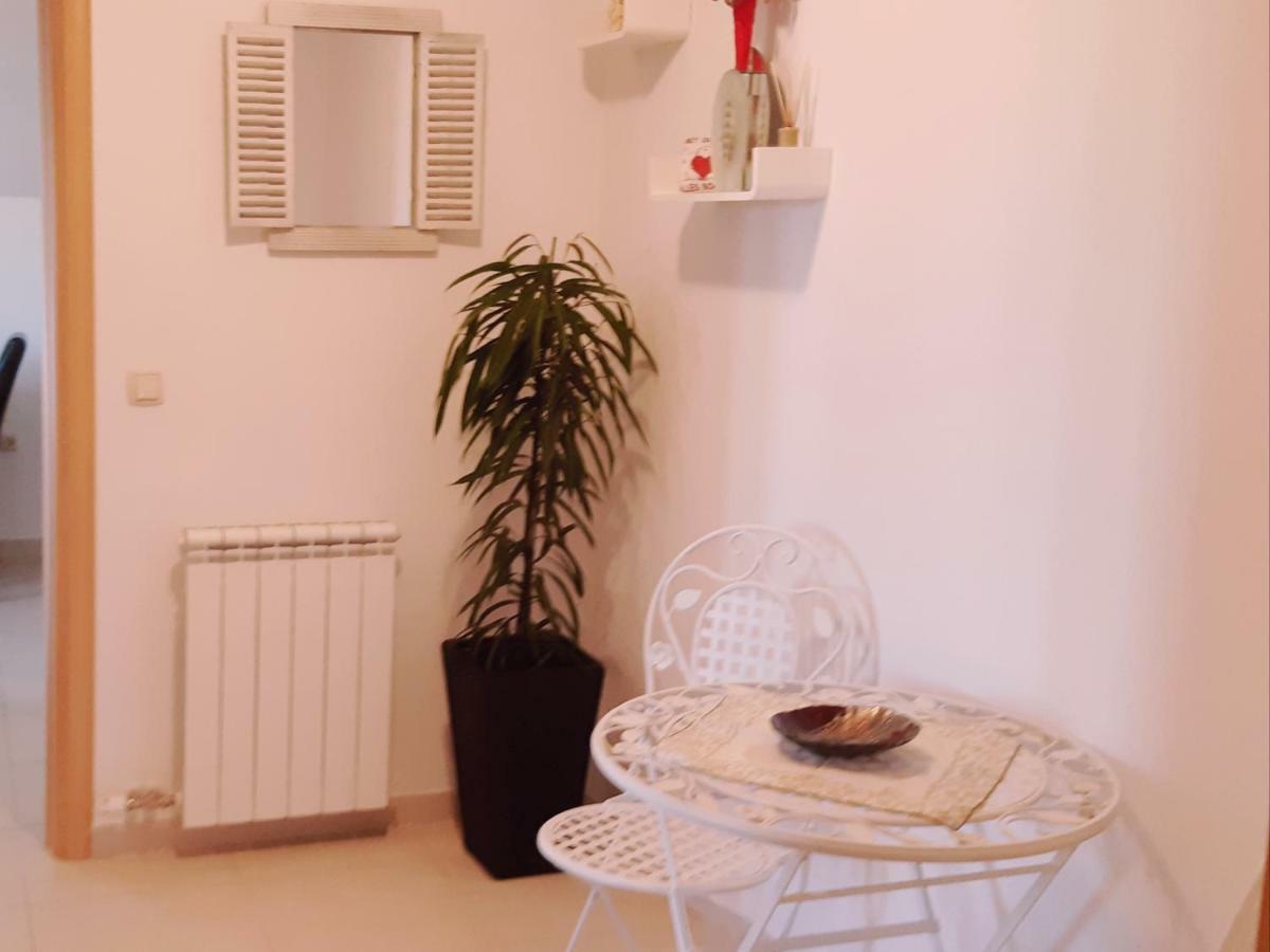 Apartmani Lili Сукошан Экстерьер фото