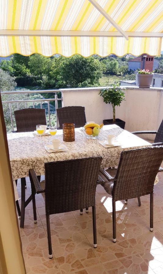 Apartmani Lili Сукошан Экстерьер фото