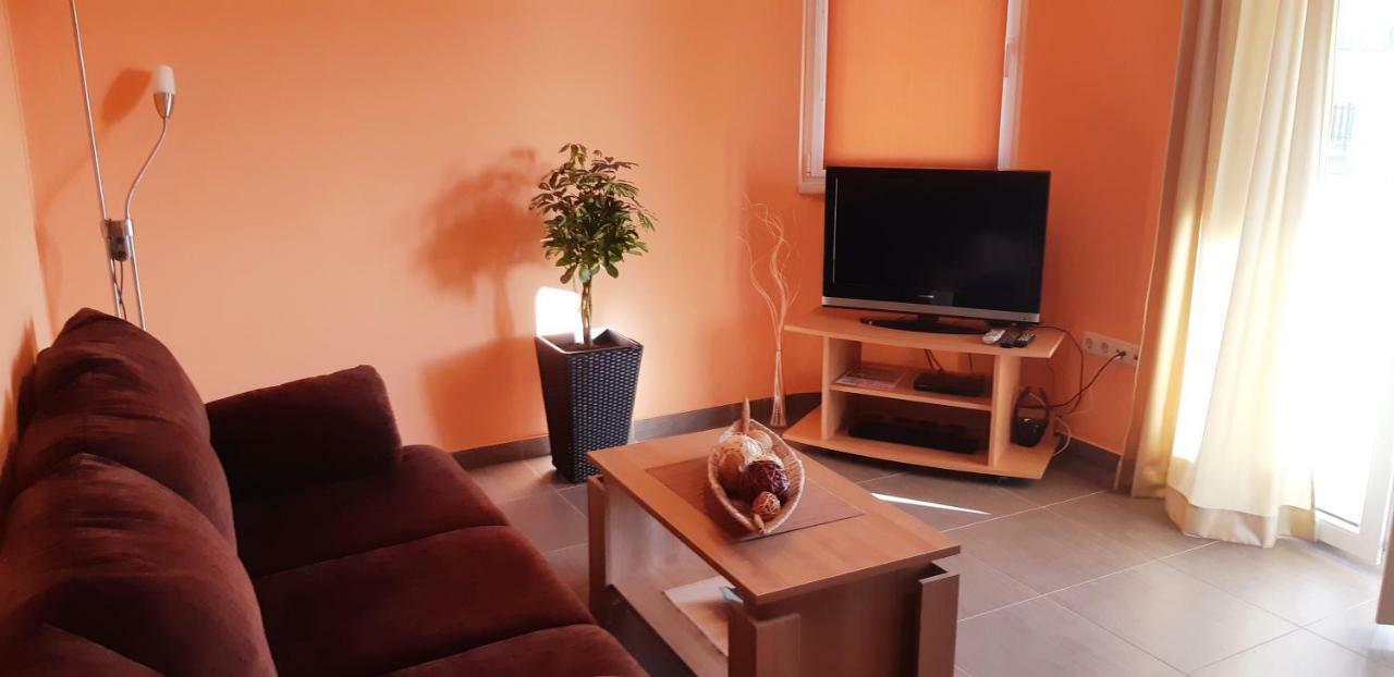 Apartmani Lili Сукошан Экстерьер фото